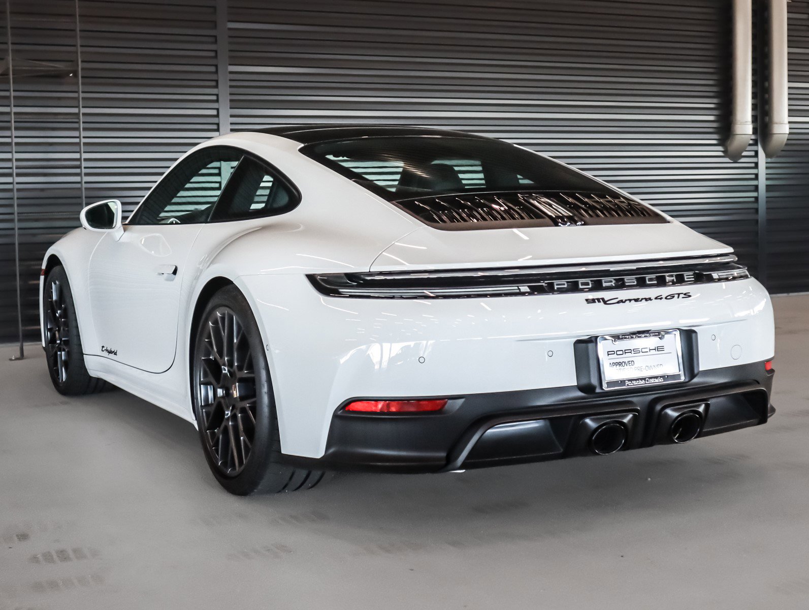 Certified 2025 Porsche 911 Carrera 4 GTS image 3