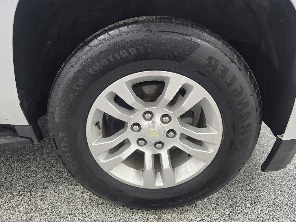Used 2020 Chevrolet Suburban LS RWD image 33