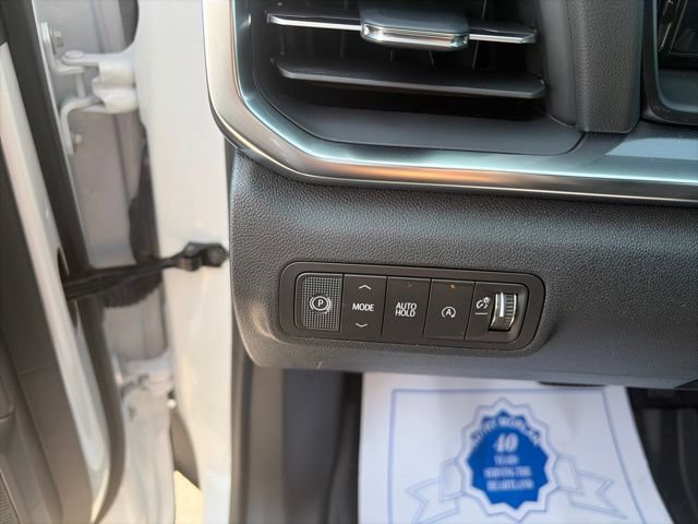 New 2027 GMC Terrain Elevation w/ LPO, Floor Liner Package FWD image 19