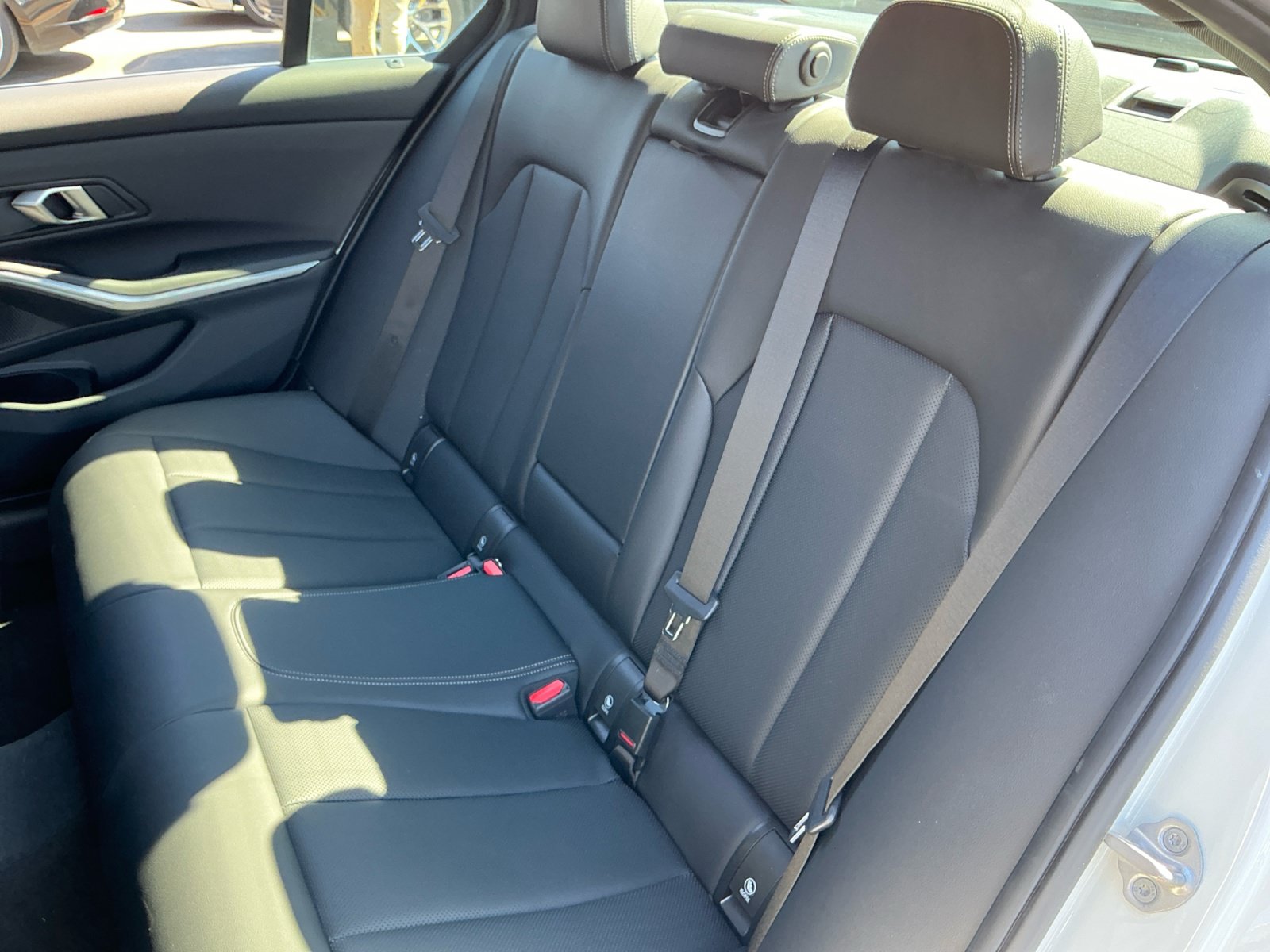 Used 2025 BMW 330i Sedan RWD image 19