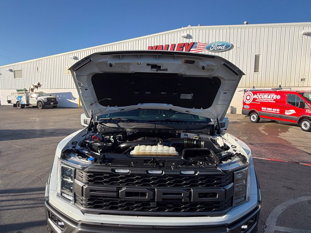 Used 2023 Ford F150 Raptor AWD/4WD image 19
