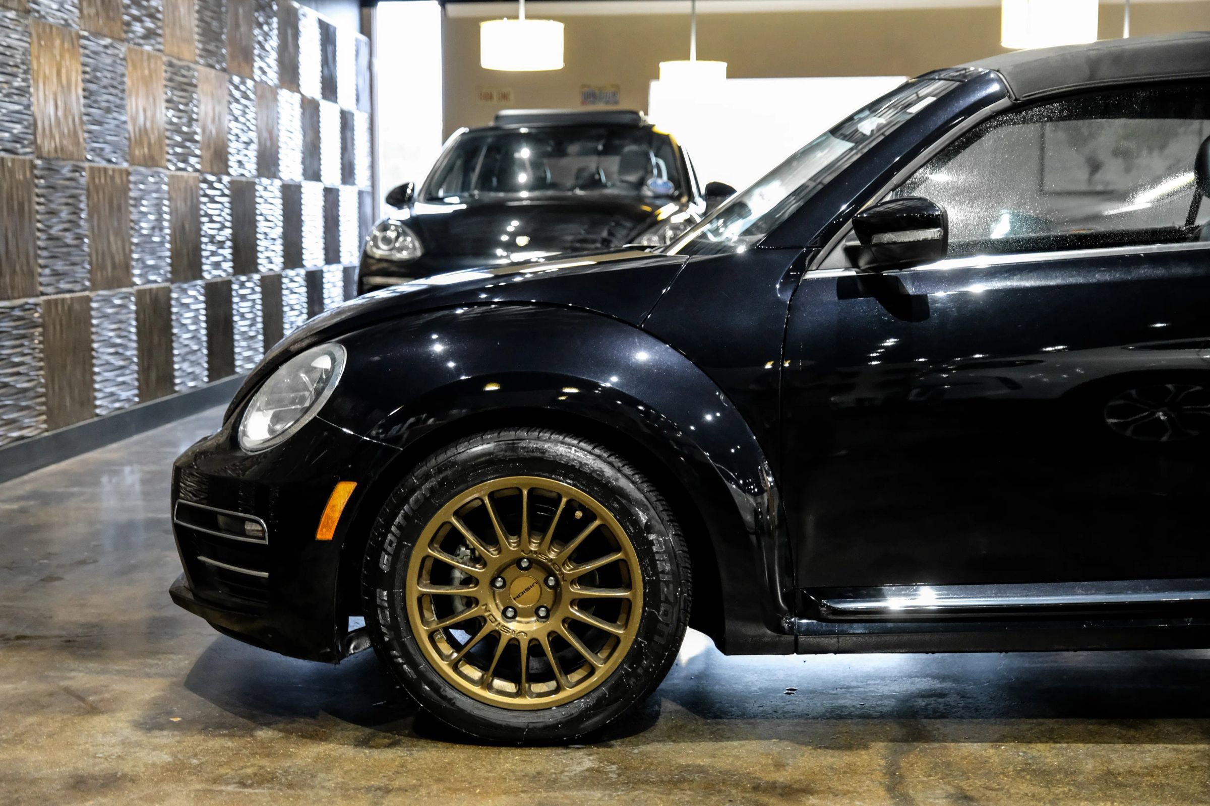 Used 2017 Volkswagen Beetle 1.8T SE FWD image 12