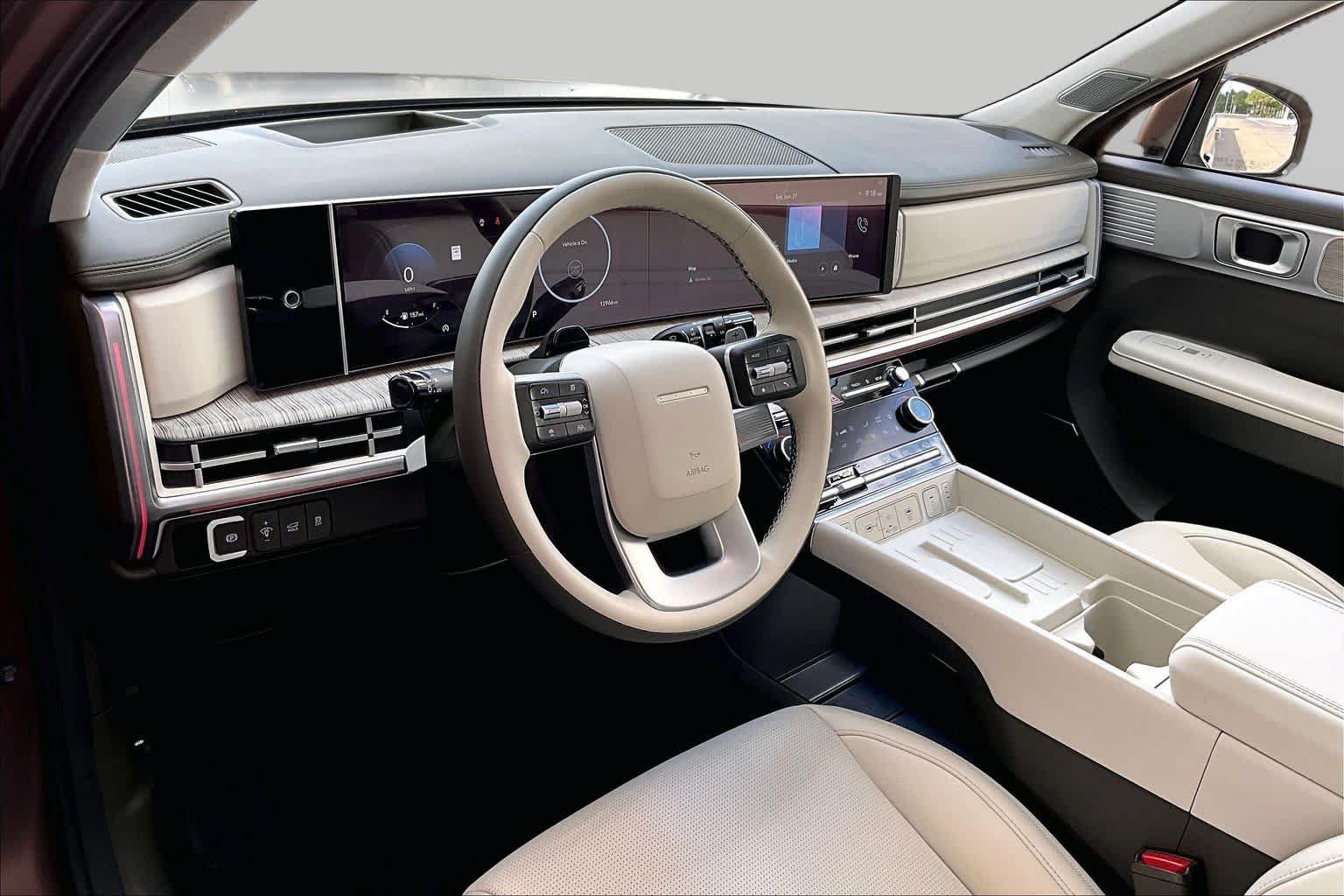 Used 2025 Hyundai Santa Fe Calligraphy FWD image 19