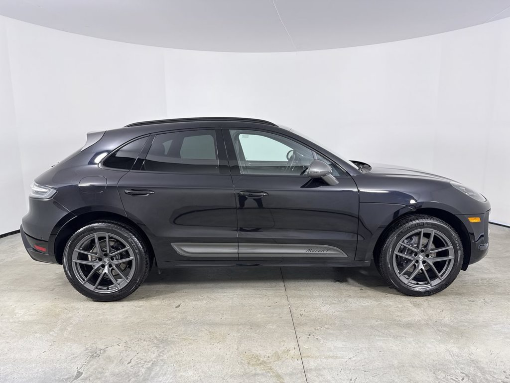 Certified 2026 Porsche Macan Turbo AWD/4WD image 8