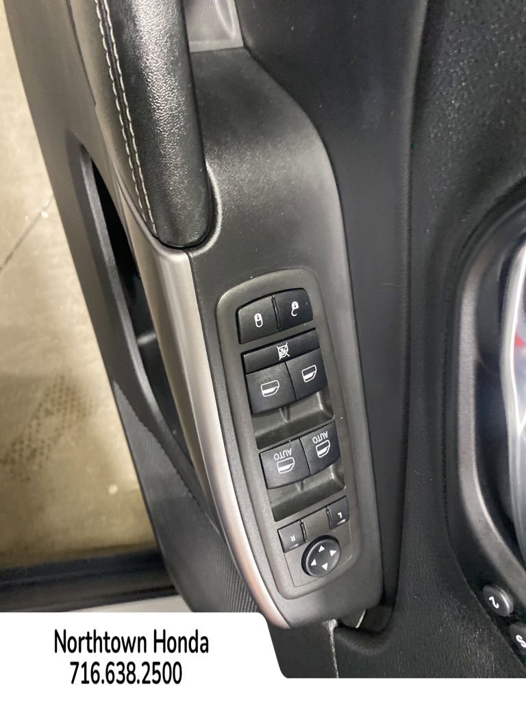 Used 2021 Jeep Cherokee Limited w/ Elite Package image 19