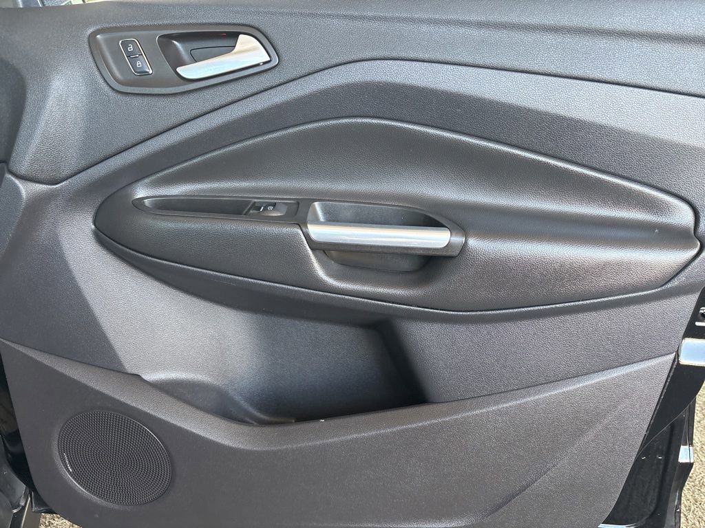 Used 2016 Ford C-MAX SEL w/ Equipment Group 302A FWD image 14