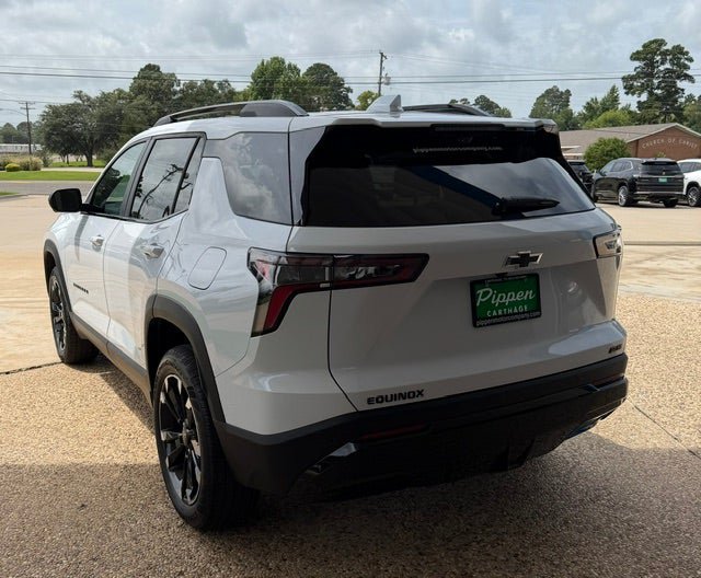 New 2027 Chevrolet Equinox RS w/ Safety and Technology Package FWD image 6