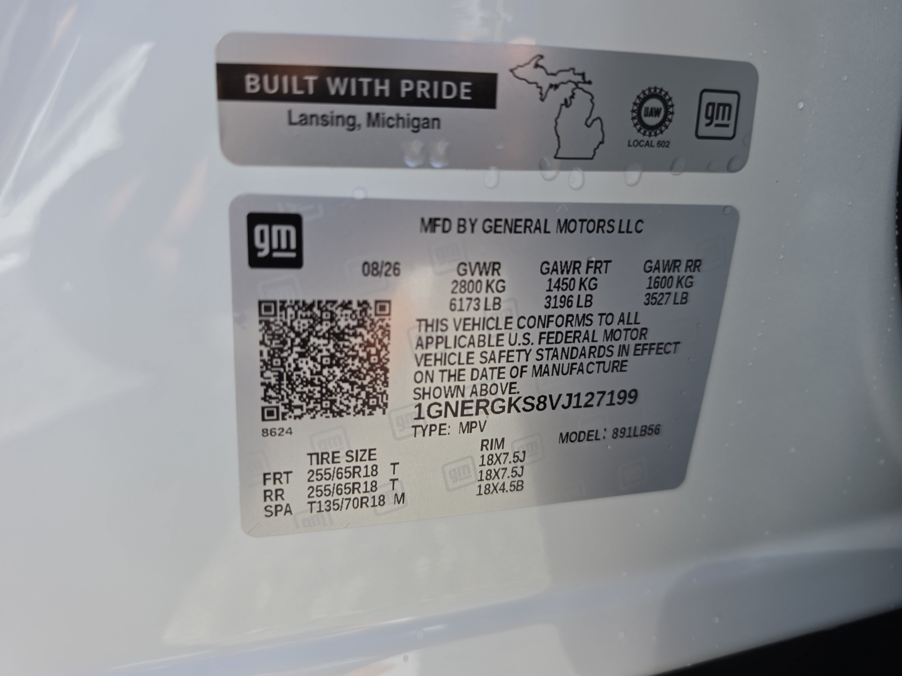 New 2027 Chevrolet Traverse LT w/ Driver Confidence Package FWD image 40
