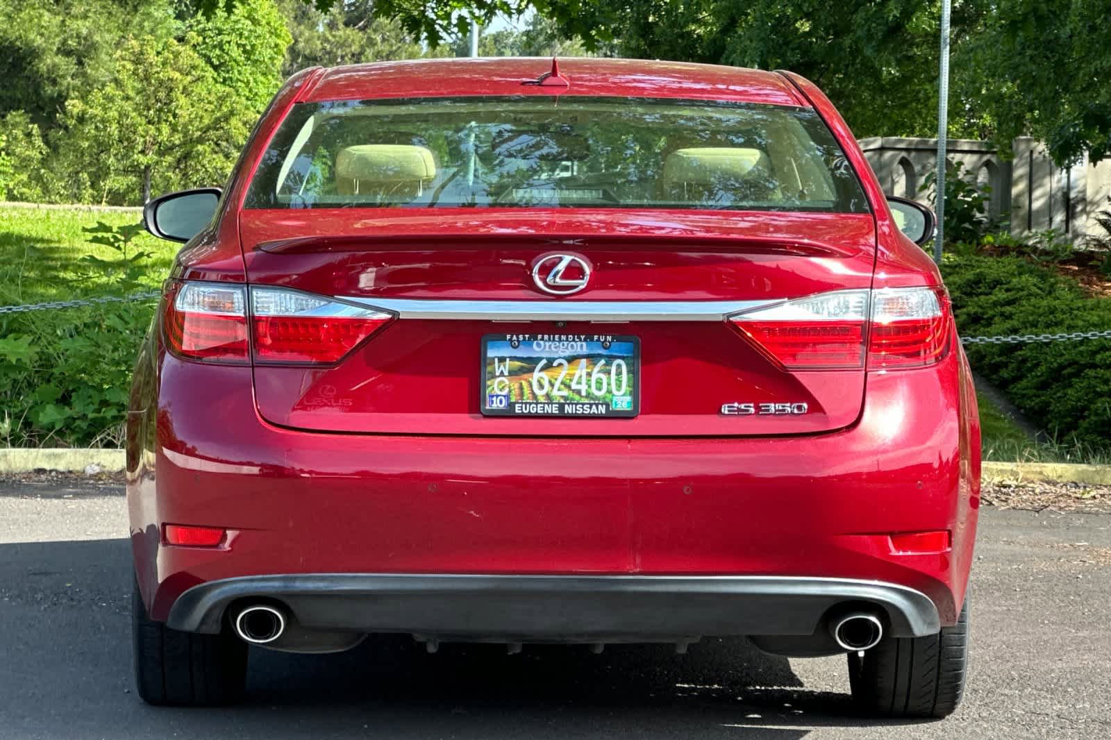 Used 2013 Lexus ES 350 w/ Luxury Pkg FWD image 7