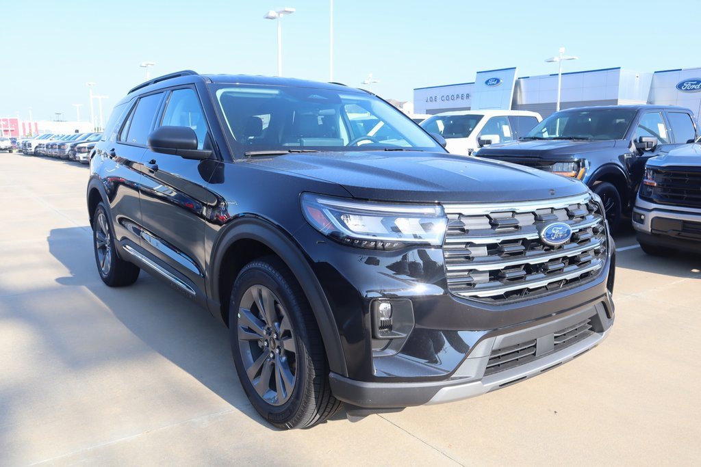 New 2025 Ford Explorer Active w/ Active Comfort Package