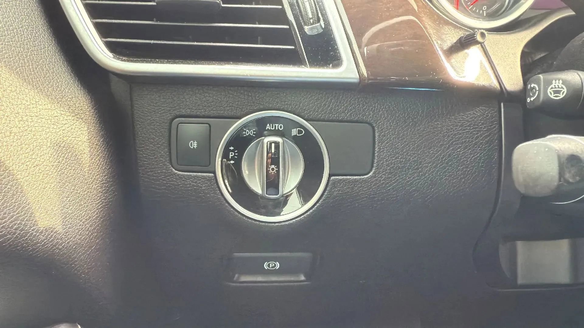 Used 2017 Mercedes-Benz GLS 450 4MATIC image 14