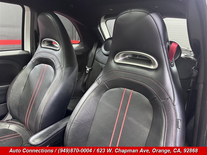 Used 2012 FIAT 500 Abarth w/ Safety & Convenience Pkg FWD image 10