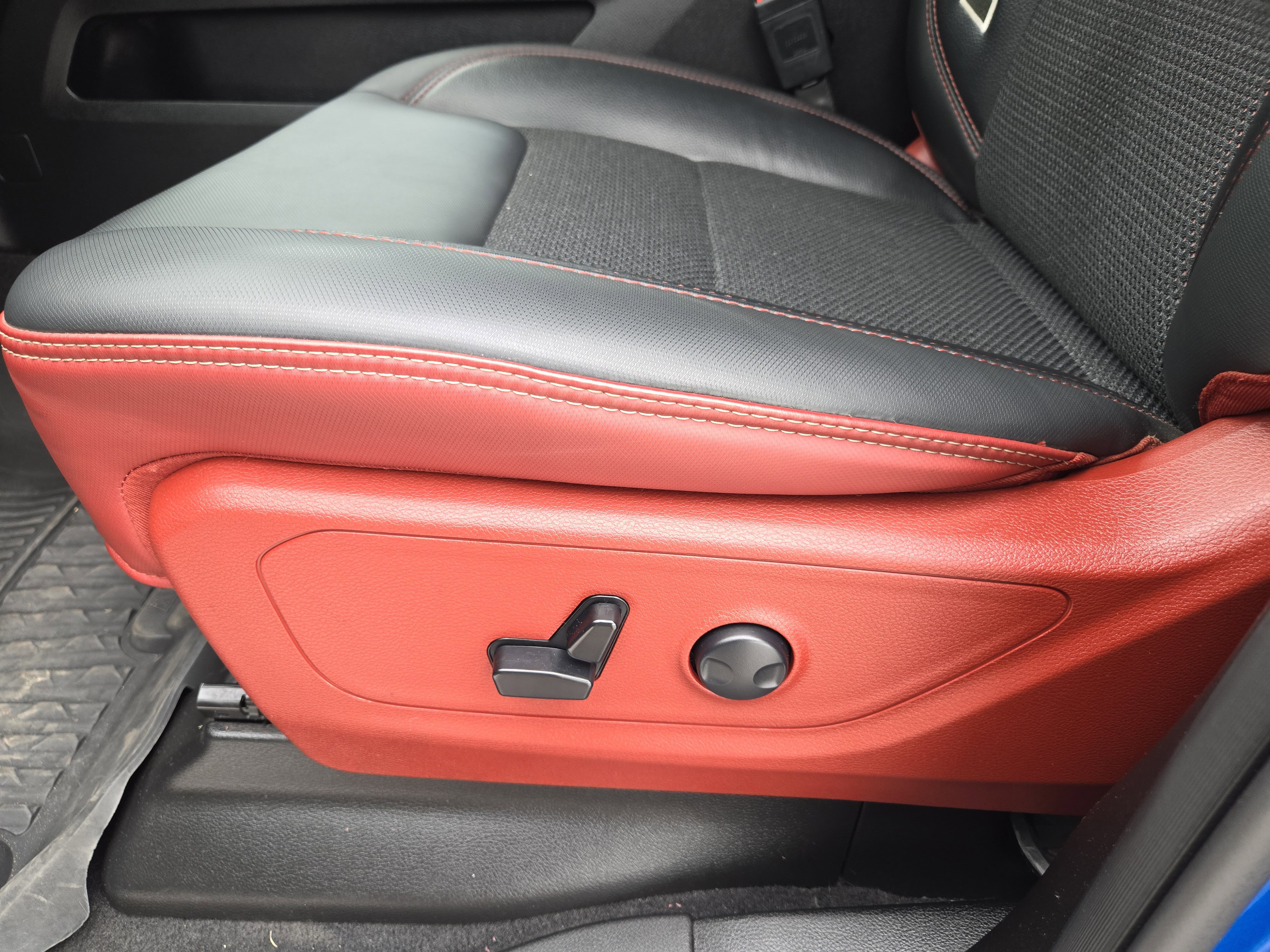 Used 2025 RAM 1500 Rebel w/ Rebel Level 1 Equipment Group AWD/4WD image 27