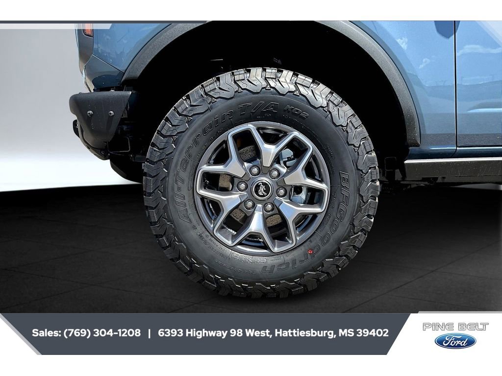 New 2025 Ford Bronco Badlands AWD/4WD image 5
