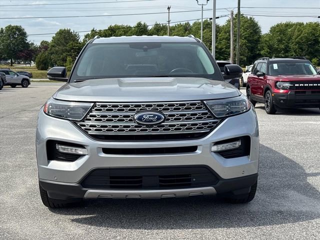 Used 2023 Ford Explorer Limited w/ Equipment Group 301A RWD image 8