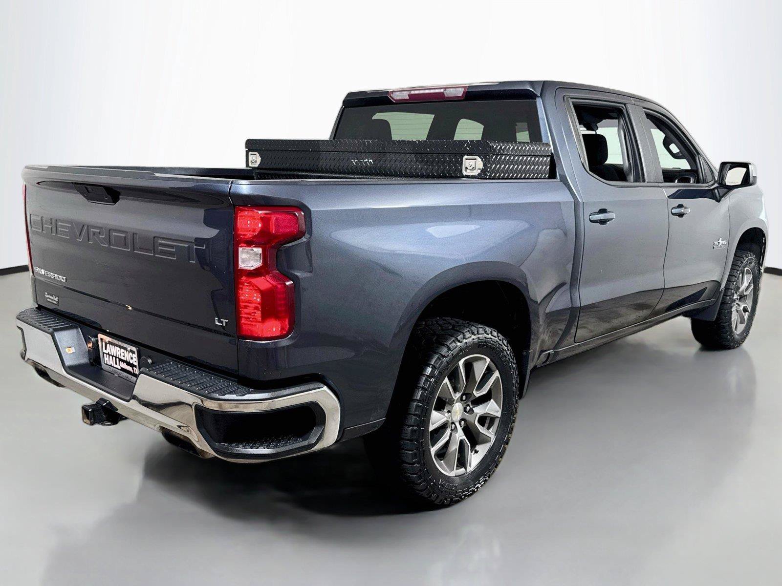 Used 2021 Chevrolet Silverado 1500 LT w/ Z71 Off-Road Package AWD/4WD image 4
