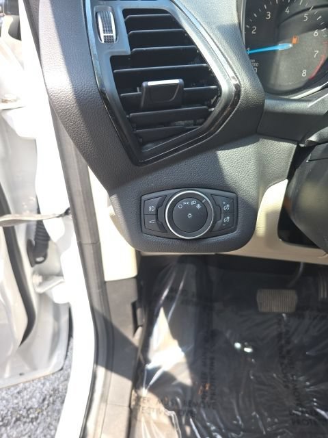 Used 2018 Ford Escape SEL FWD image 14