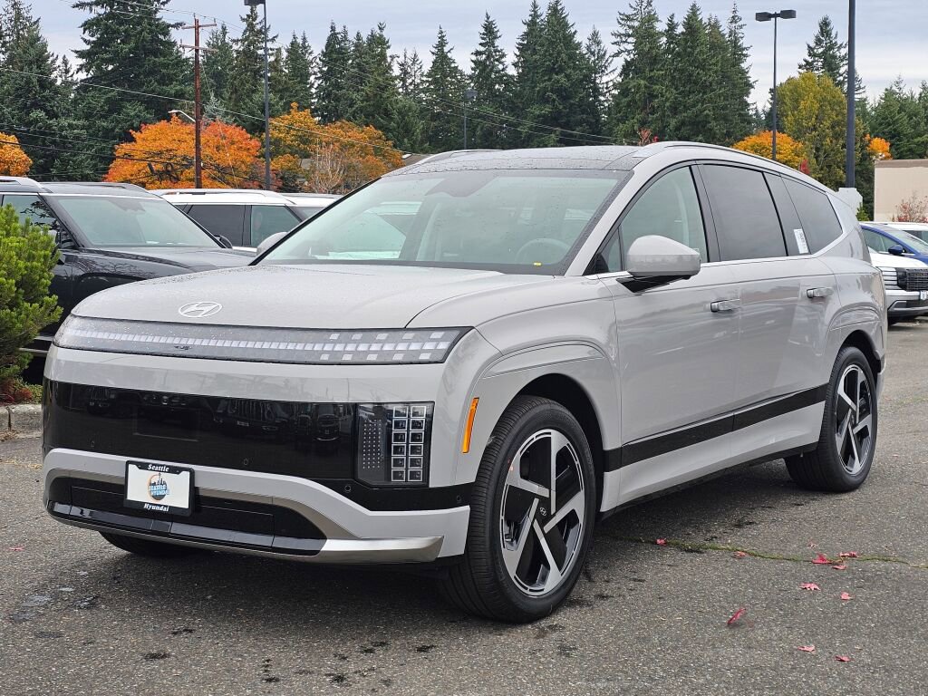 New 2026 Hyundai Ioniq 9 Calligraphy image 3