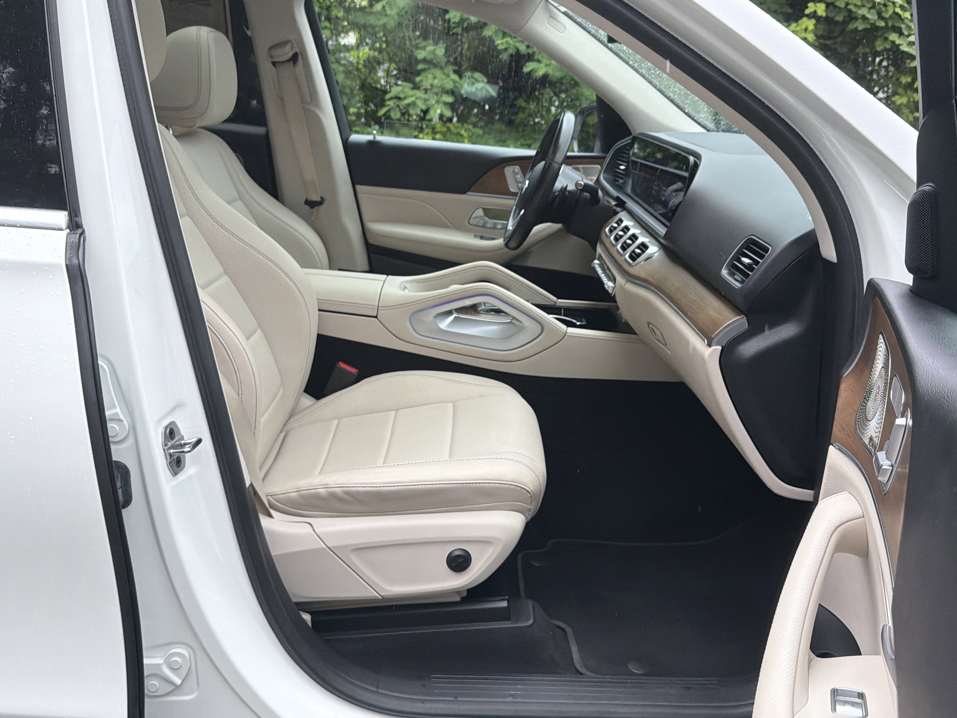Used 2022 Mercedes-Benz GLE 350 image 24