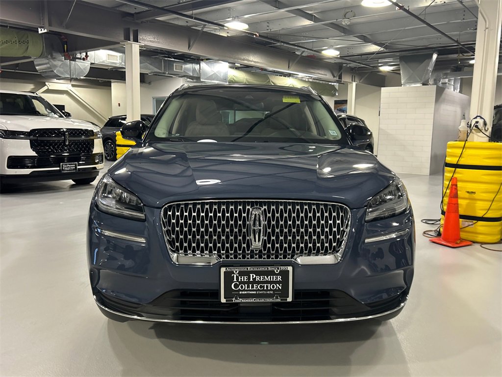 Certified 2022 Lincoln Corsair AWD w/ Premium Package image 6