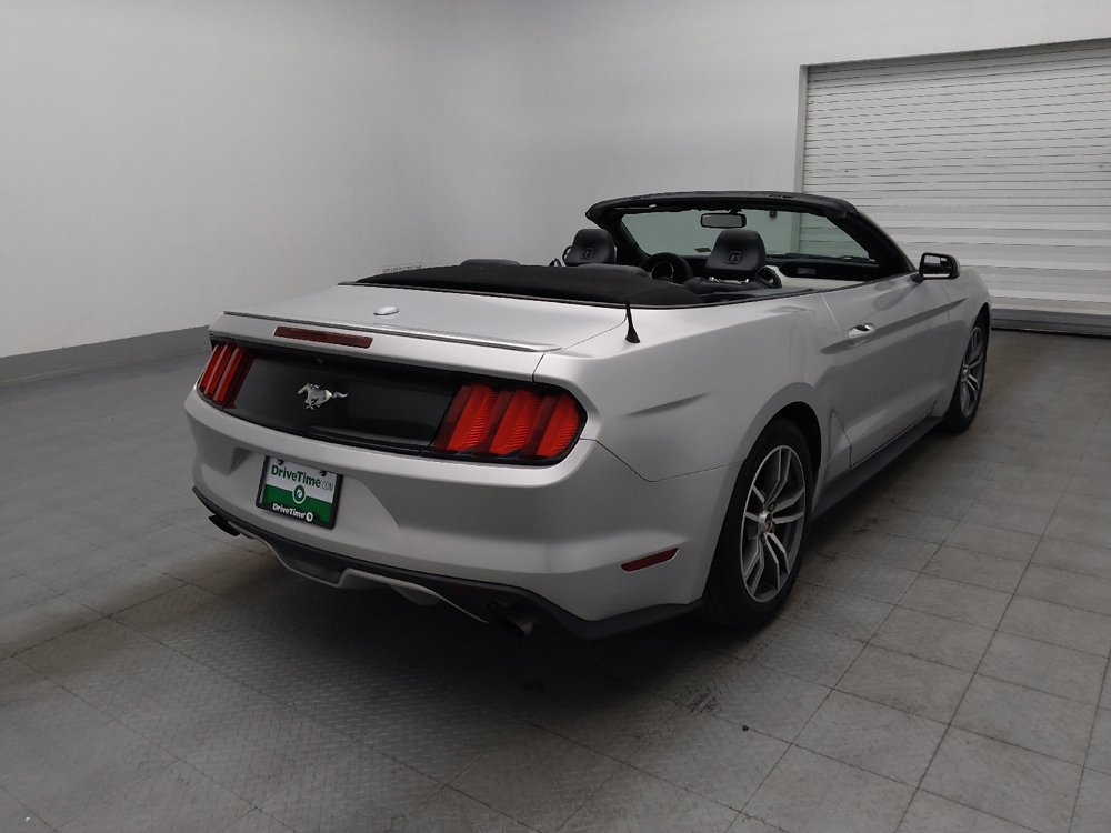 Used 2015 Ford Mustang Premium RWD image 9