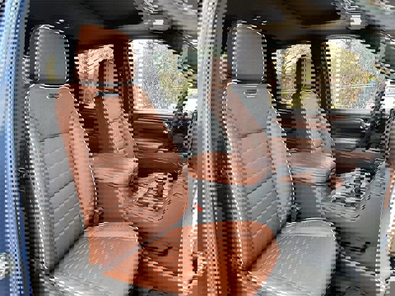 Used 2025 GMC Sierra 1500 Denali Ultimate image 26