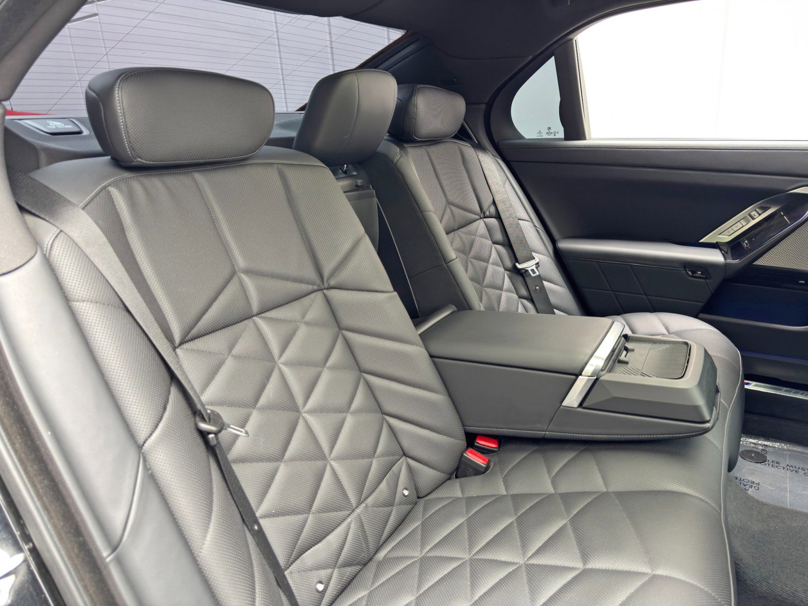 Used 2023 BMW 740i RWD image 50