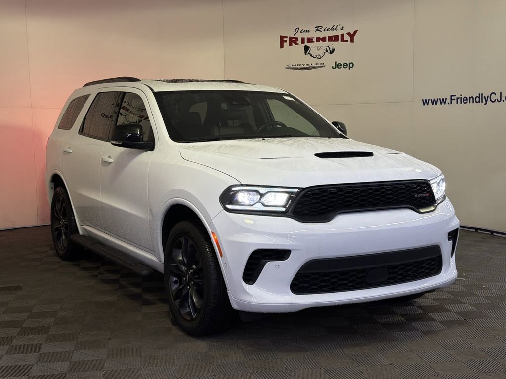 Used 2024 Dodge Durango GT image 2