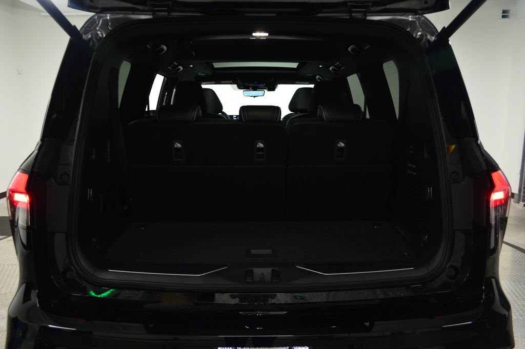 New 2026 INFINITI QX80 Autograph AWD/4WD image 35