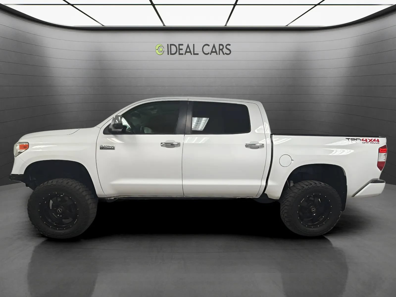 Used 2016 Toyota Tundra Platinum AWD/4WD image 2