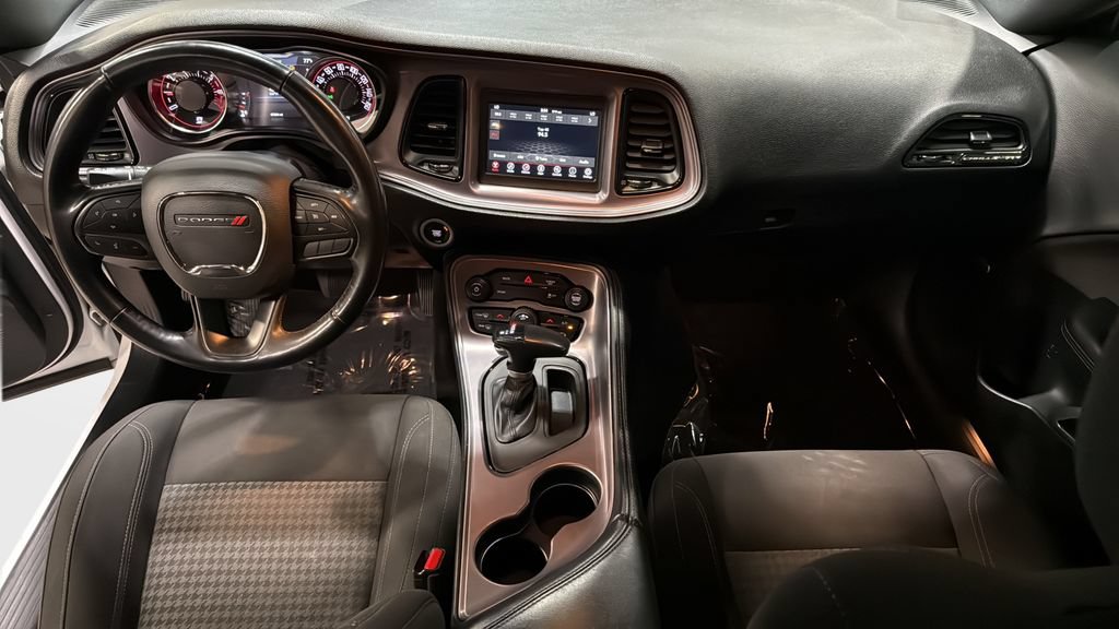 Used 2023 Dodge Challenger SXT w/ Cold Weather Group AWD/4WD image 19
