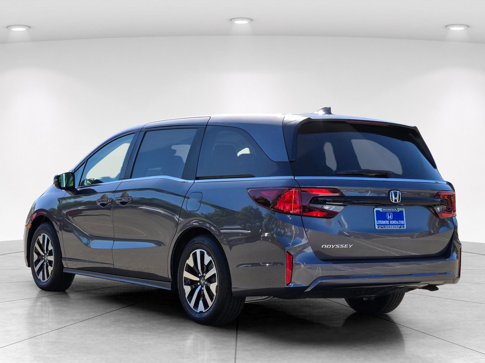 New 2026 Honda Odyssey EX-L image 6