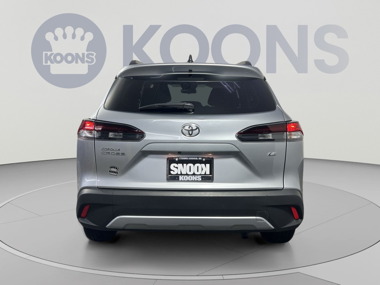 Used 2026 Toyota Corolla Cross LE FWD image 5