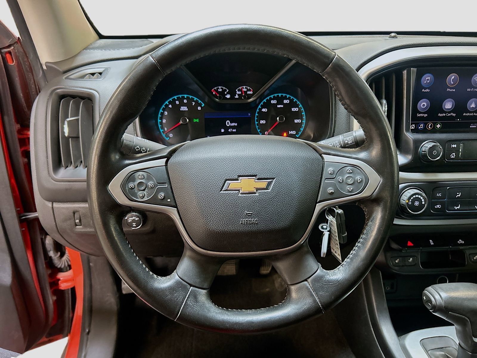Used 2020 Chevrolet Colorado LT w/ LT Convenience Package image 11