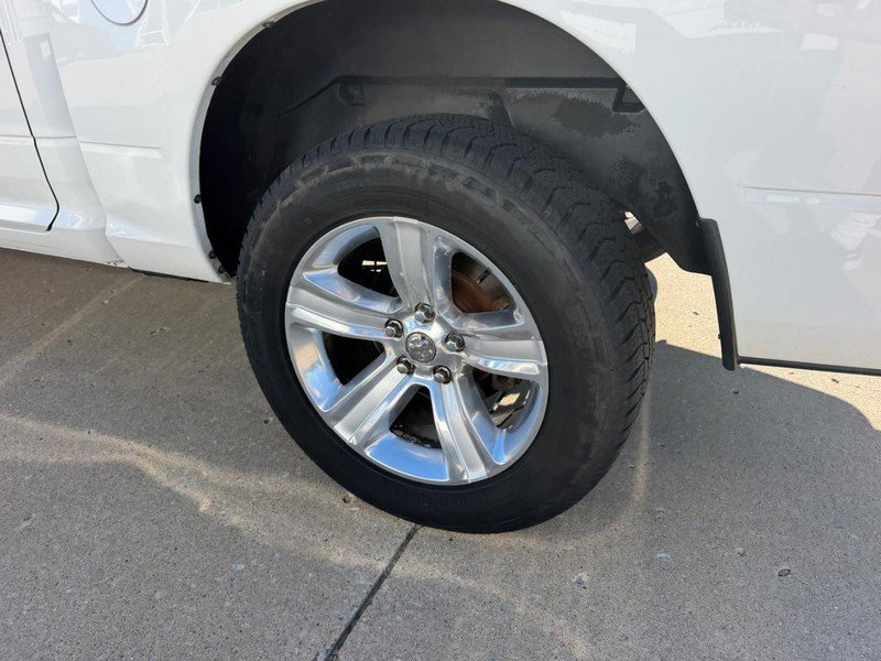 Used 2015 RAM 1500 Sport w/ Comfort Group AWD/4WD image 5
