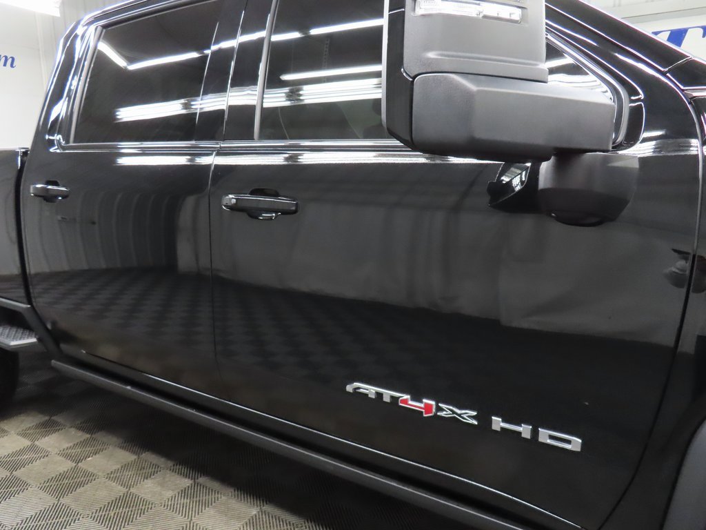 Used 2025 GMC Sierra 2500 AT4X image 37