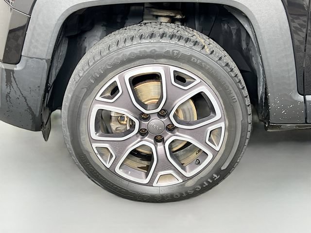 Used 2015 Jeep Renegade Limited AWD/4WD image 10