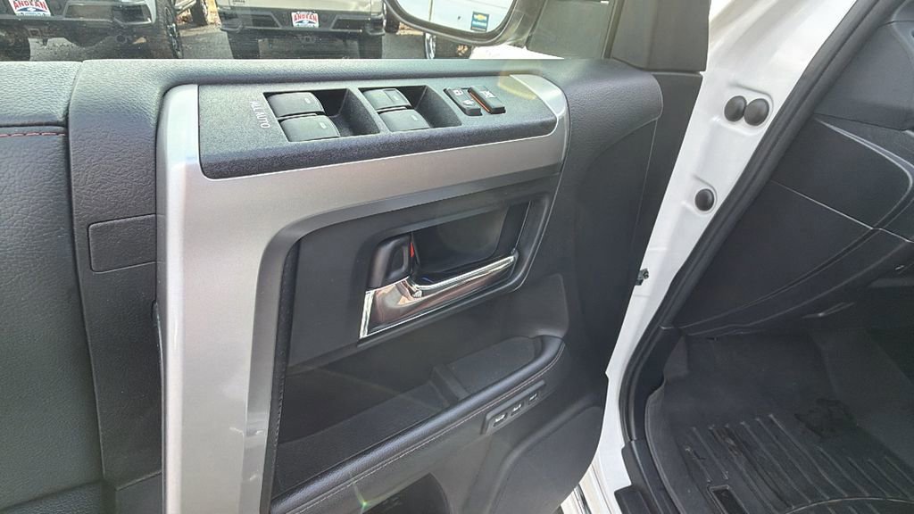 Used 2021 Toyota 4Runner Limited image 13