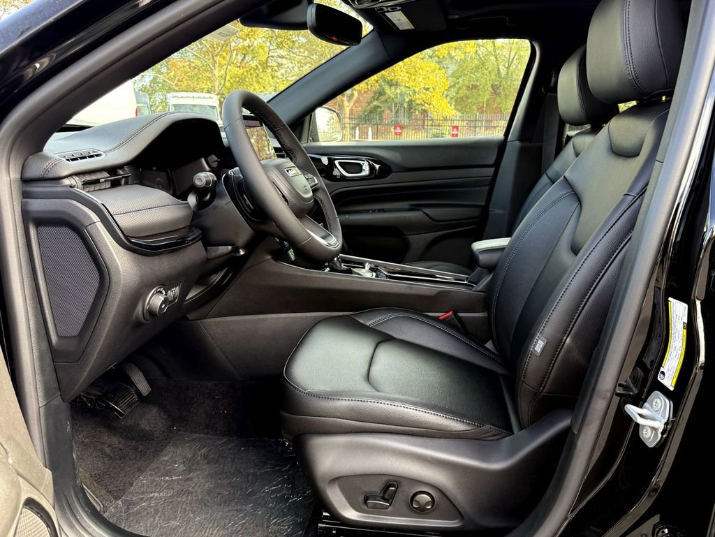 New 2026 Jeep Compass Limited w/ Sun, Sound & Navigation Group image 11