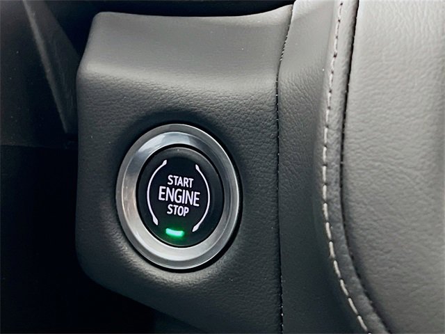 Used 2022 GMC Yukon SLE w/ Gmc Pro Safety Plus Package image 16