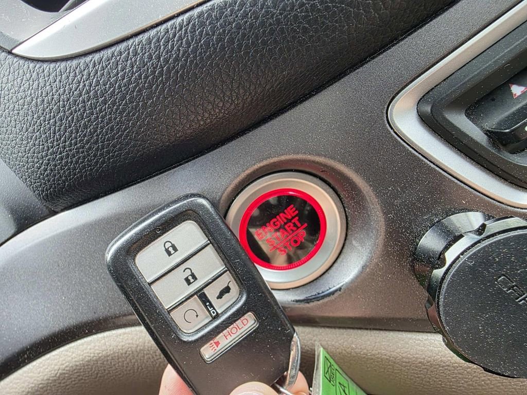 Used 2017 Honda Pilot EX-L image 19