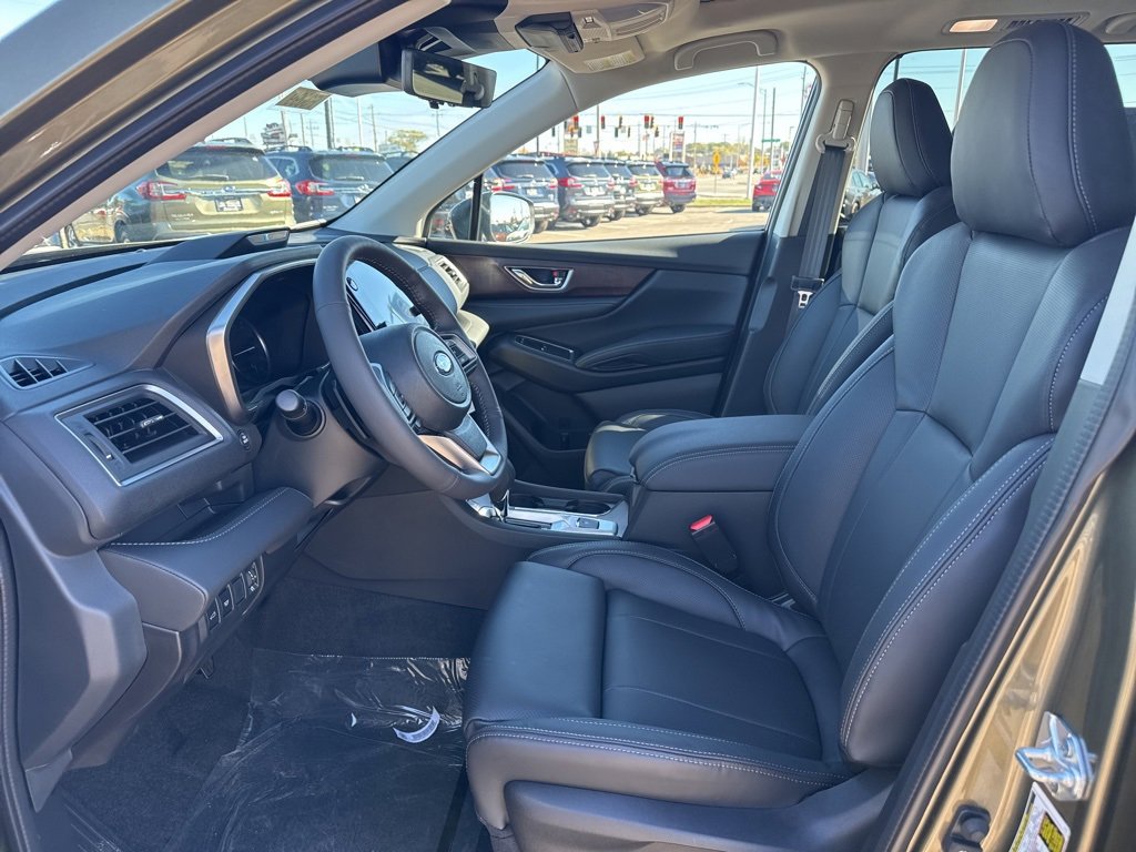 New 2025 Subaru Ascent Touring image 8