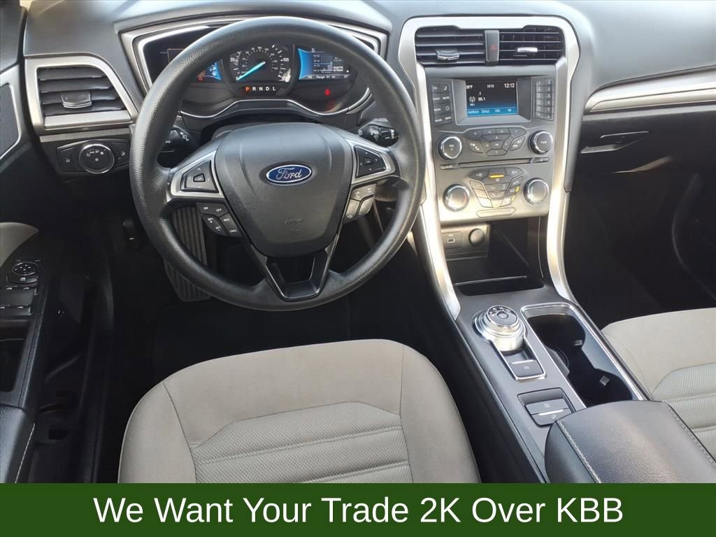 Used 2018 Ford Fusion S image 12