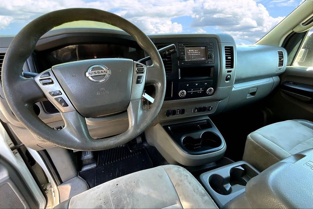 Used 2012 Nissan NV 2500 SV w/ Technology Pkg image 10