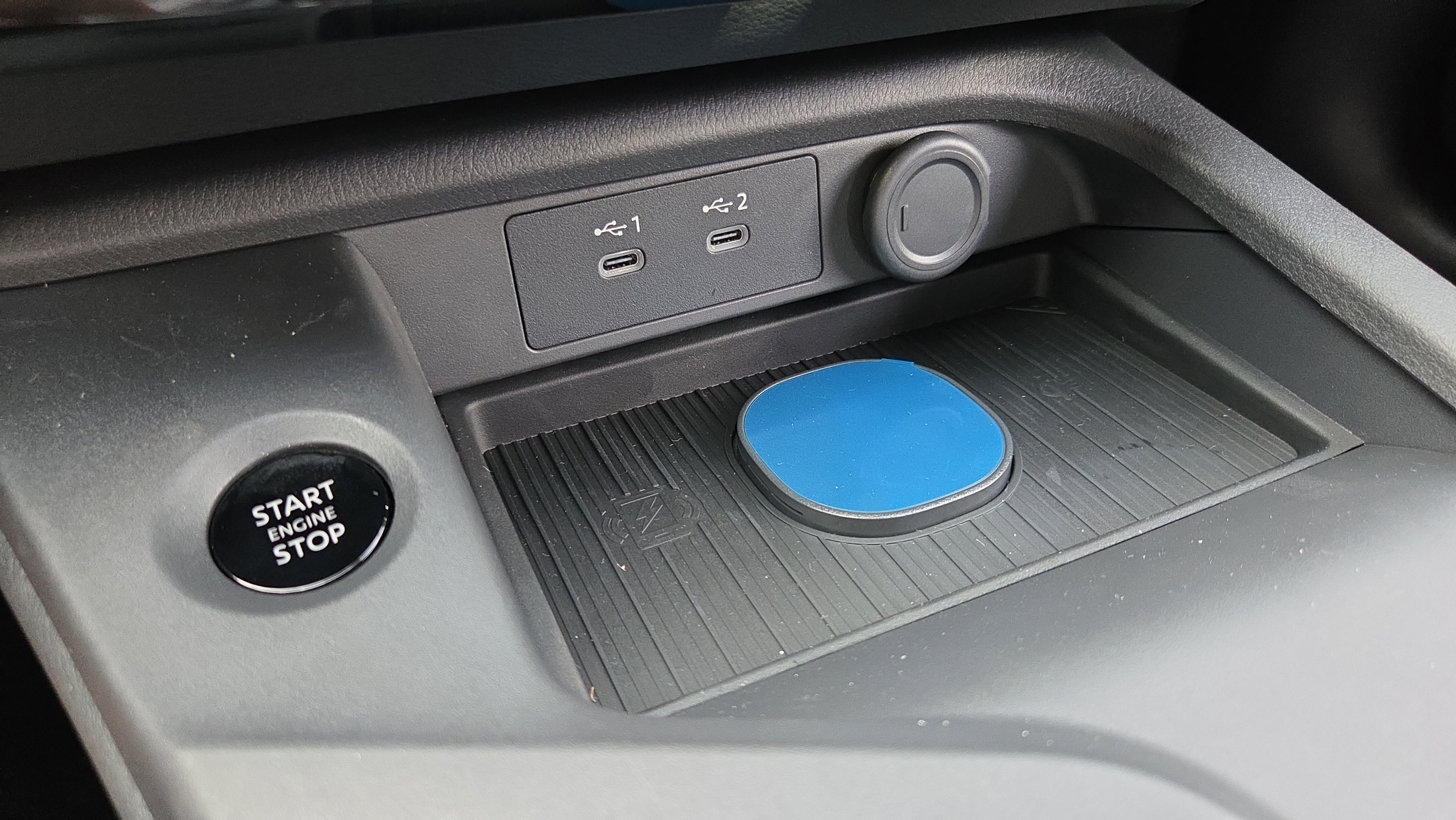 New 2027 Nissan Sentra SR w/ Floor Mat Package FWD image 22
