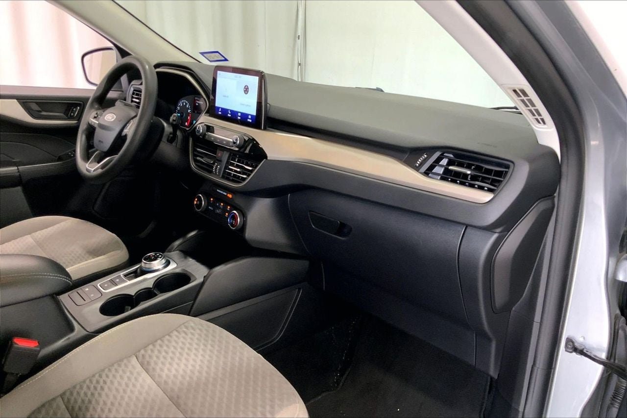 Used 2022 Ford Escape SE AWD/4WD image 28