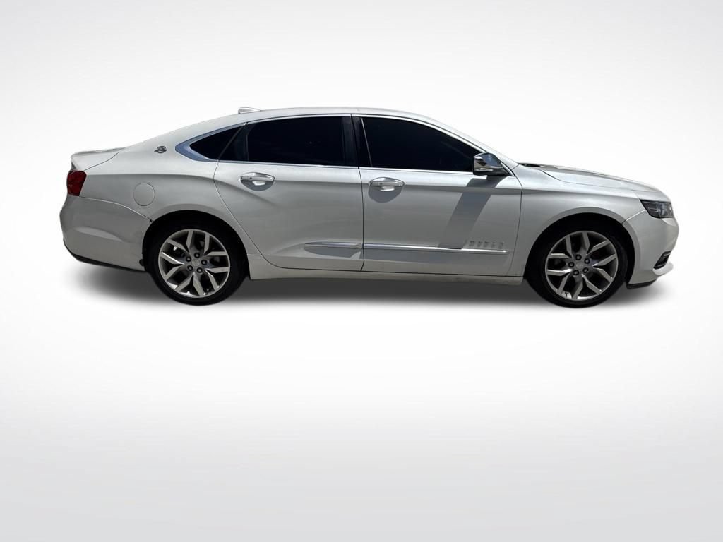 Used 2018 Chevrolet Impala Premier FWD image 4