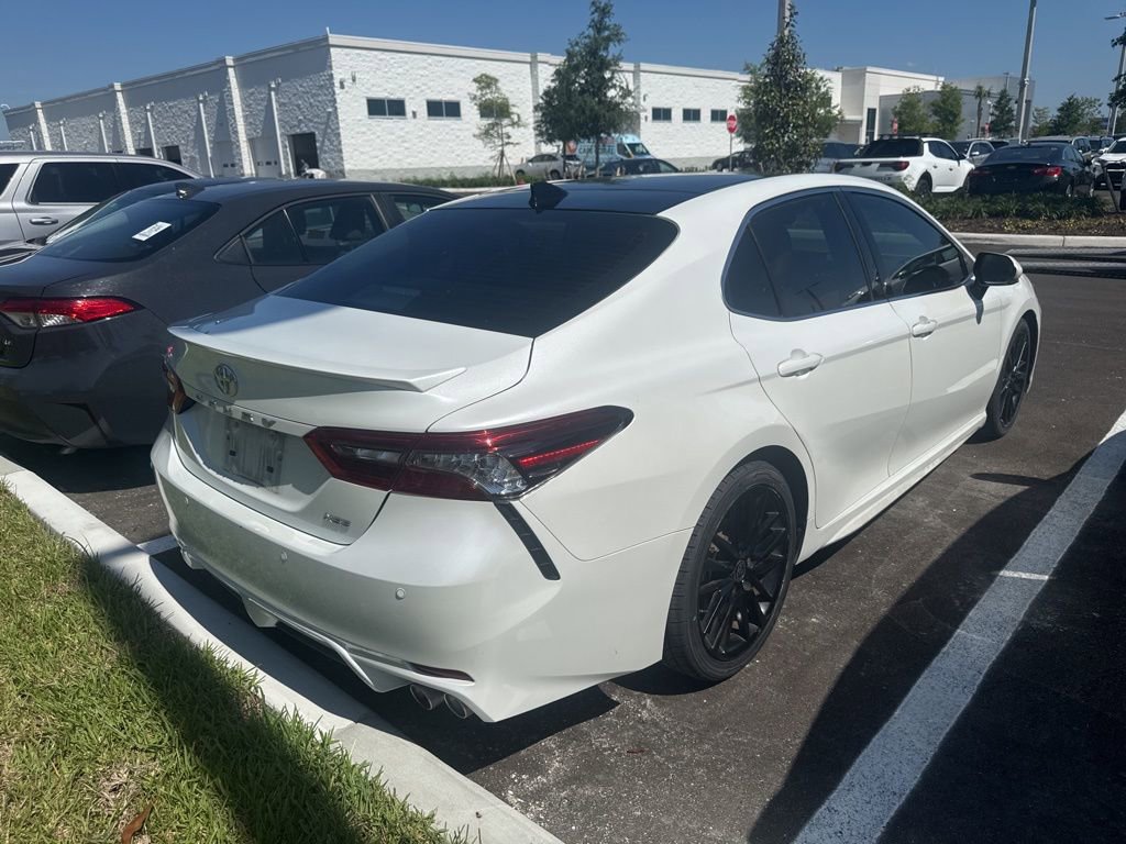 Used 2022 Toyota Camry XSE w/ Driver Assist Package image 4