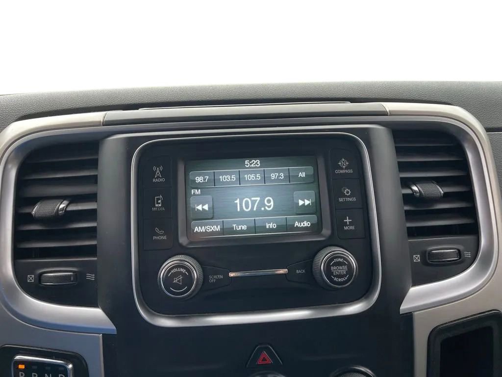 Used 2016 RAM 1500 Classic SLT AWD/4WD image 24
