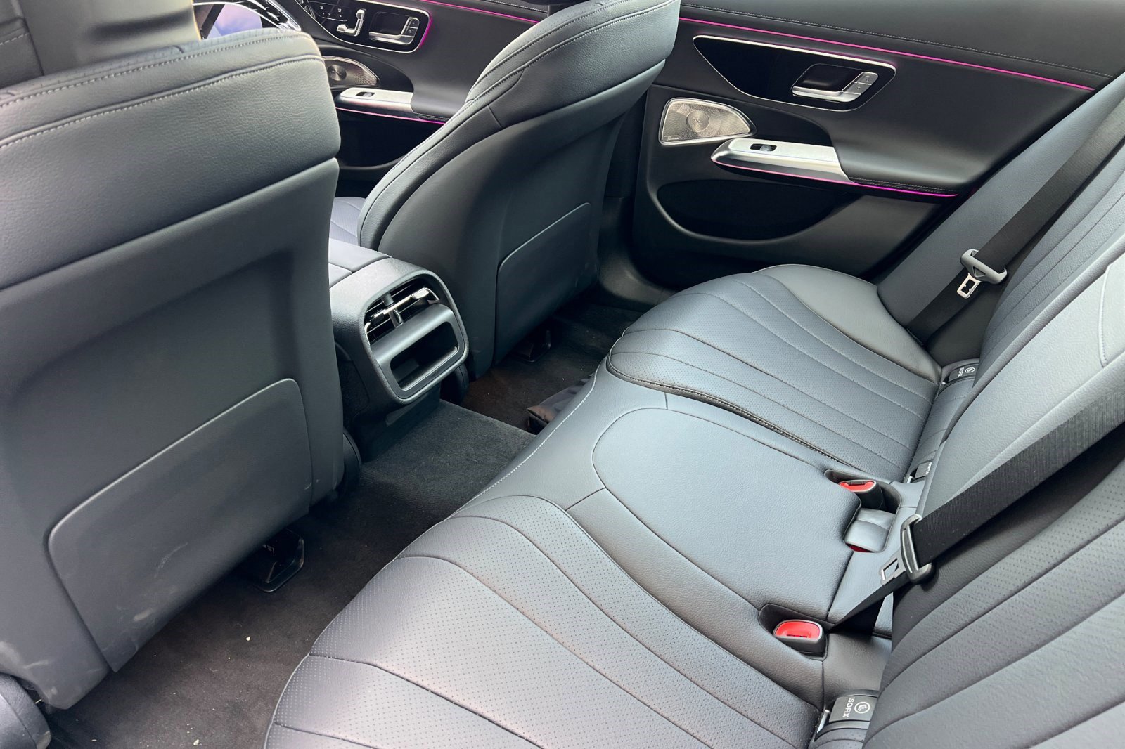 New 2025 Mercedes-Benz E 450 4MATIC All-Terrain Wagon image 21